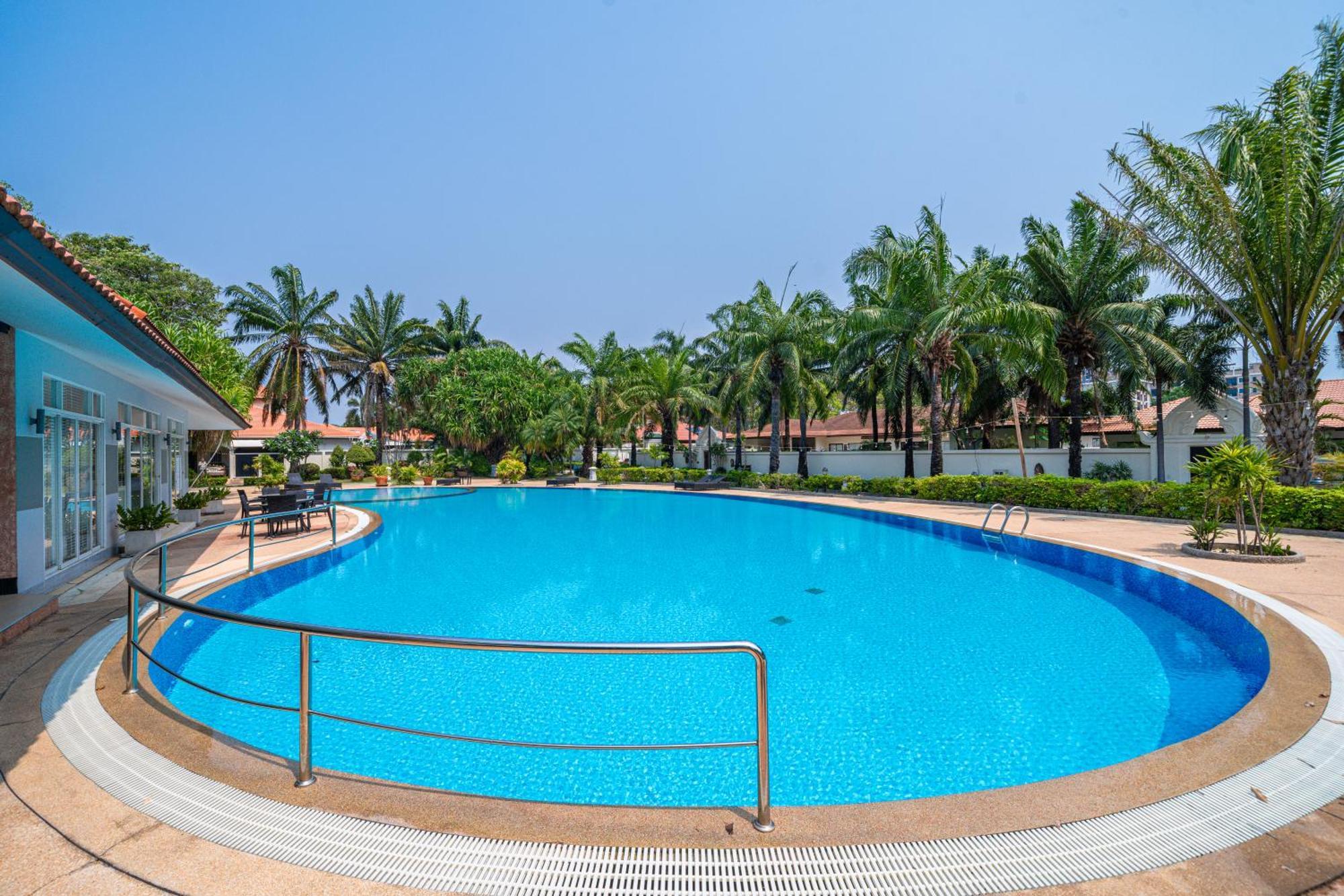 View Talay Longstay Pantai Jomtien Luaran gambar