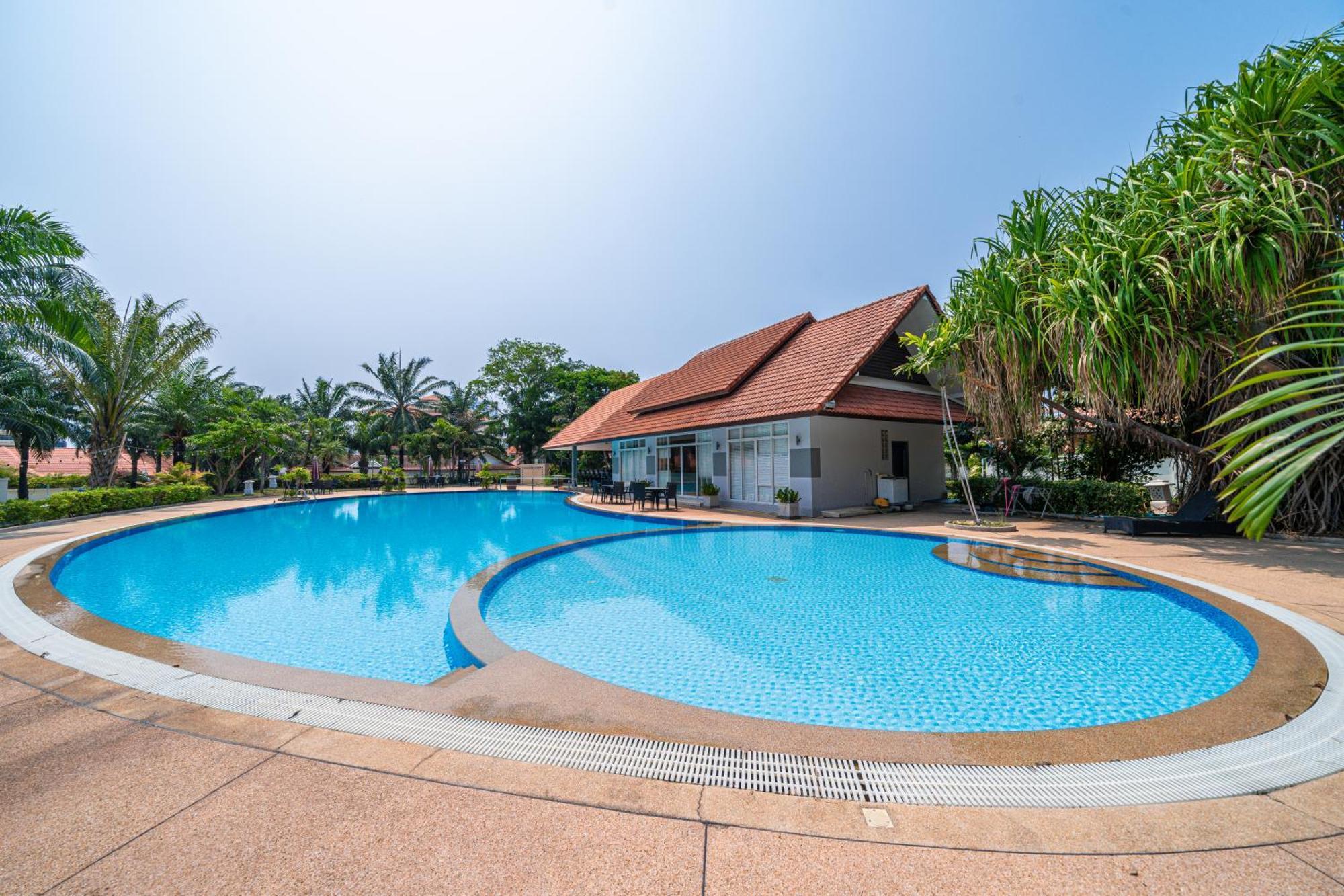 View Talay Longstay Pantai Jomtien Luaran gambar